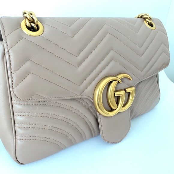 SOLD ON IG Gucci Marmont Medium - Picture 2 of 10